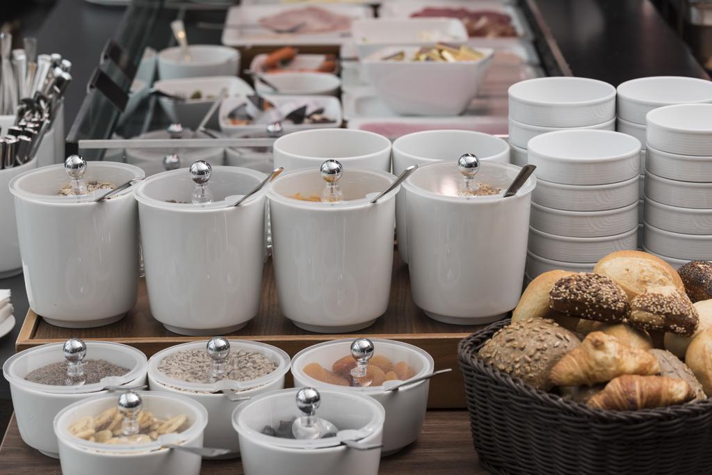 Ibis Styles Hotel Gelsenkirchen Étterem fotó